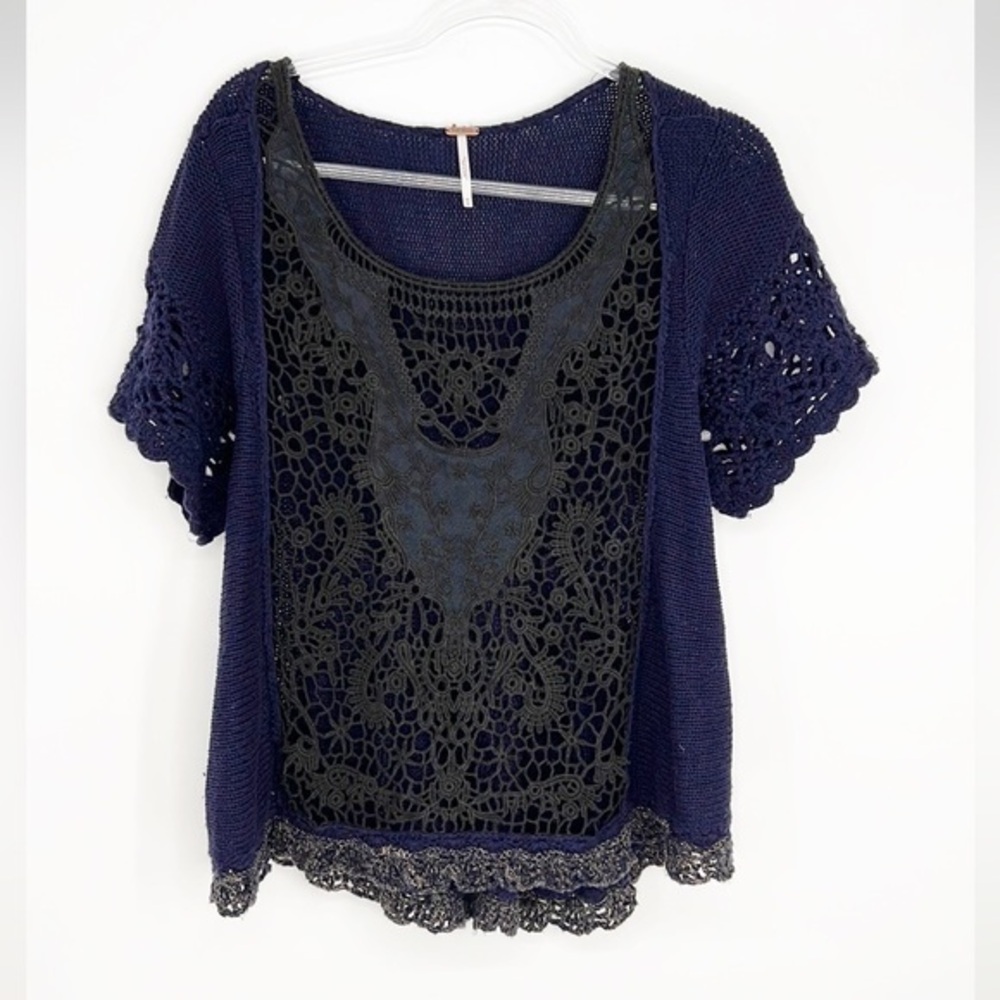 Free People Lace and Cable Knit Mixed‎ Media Short Sleeve Sweater Blue Black Med